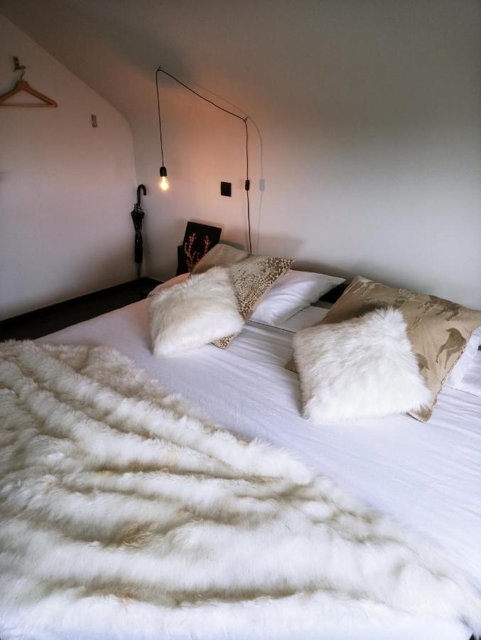 Oh Deer! Apartment Vaux-sur-Sure Exterior foto