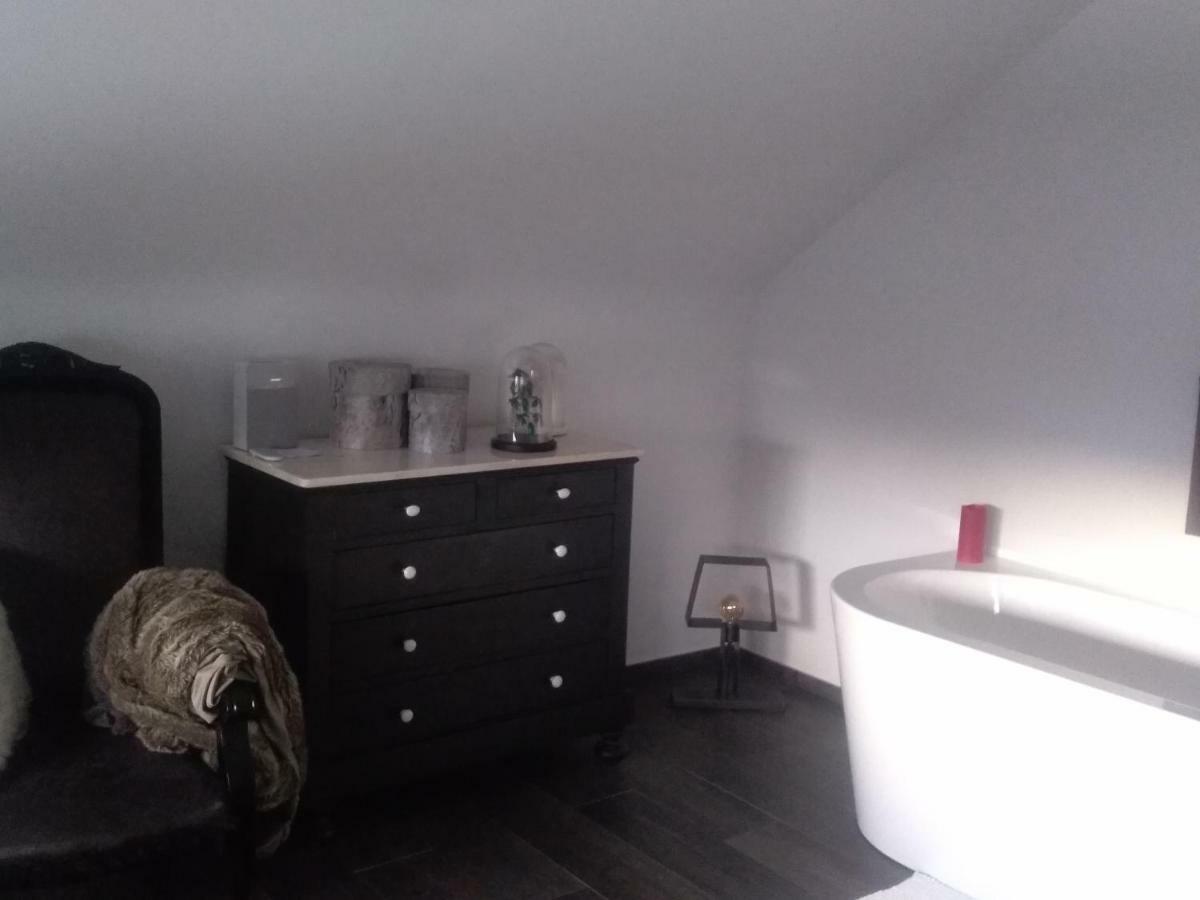 Oh Deer! Apartment Vaux-sur-Sure Exterior foto